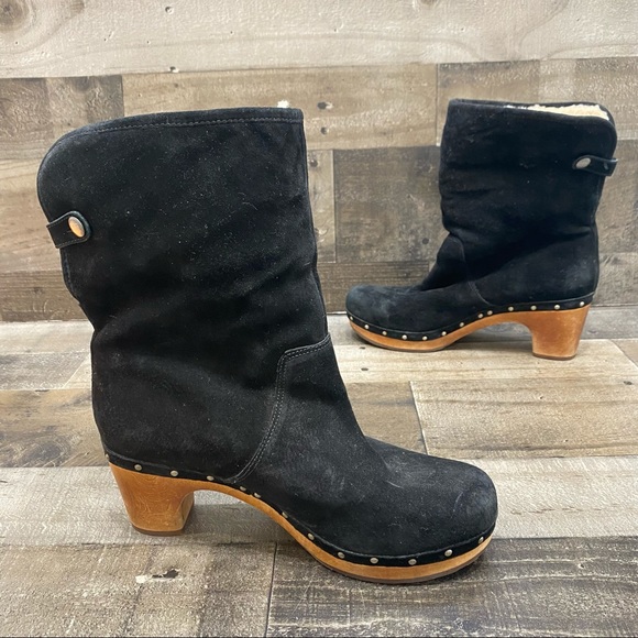 Ugg Australia 1955 Women’s Black Suede Shearling Boots Size 10 - Picture 4 of 9